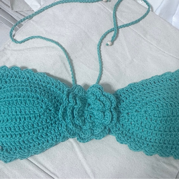 Elegant green crochet Top Maria - Picture 2 of 6